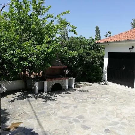 Hug Villa